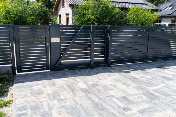 Best Driveway Paving Contractor  in Mineral Ridge, OH